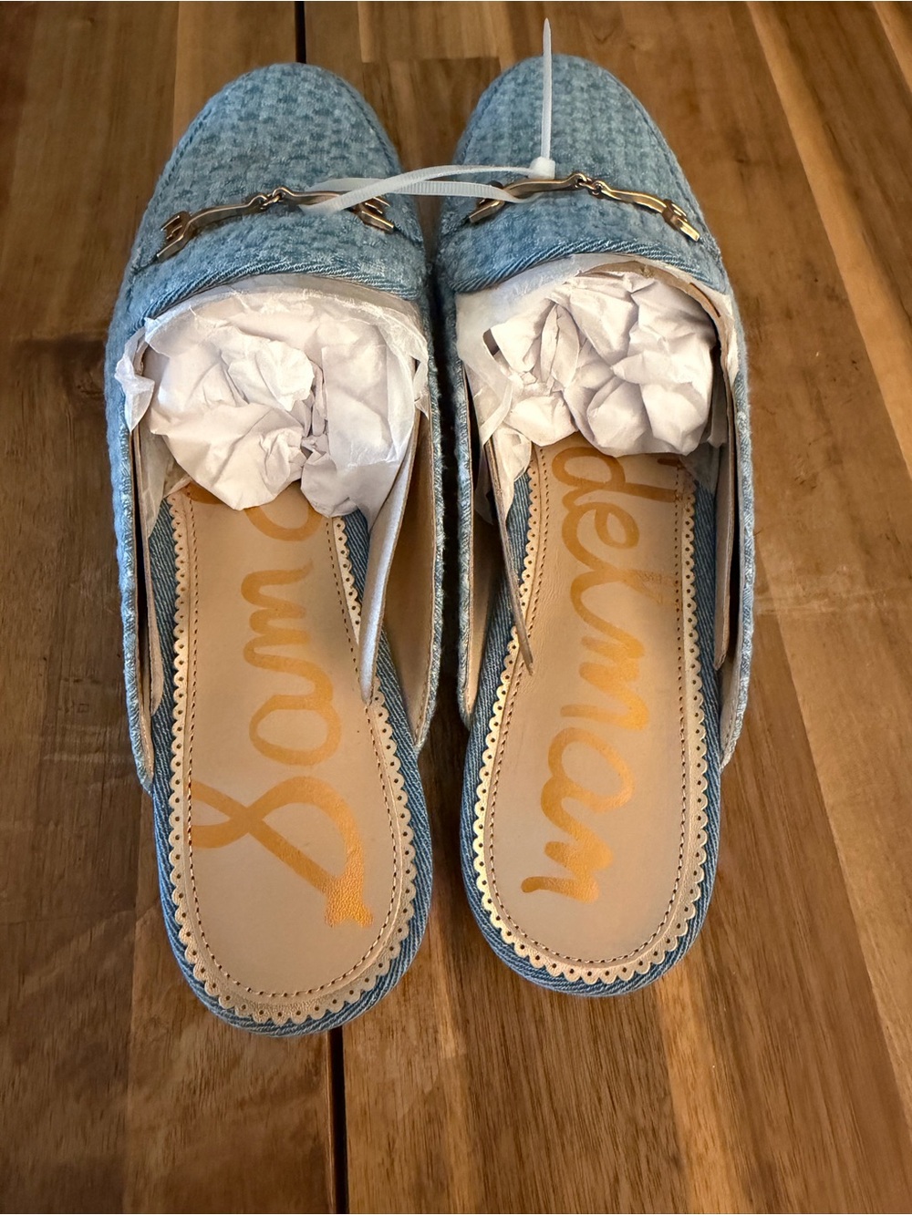Sam Edelman Light Blue Woven Slip-On Mule with Gold Chain - Picture 5 of 7